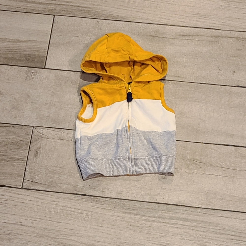 🍦Carters baby striped Colorblock vest🍉